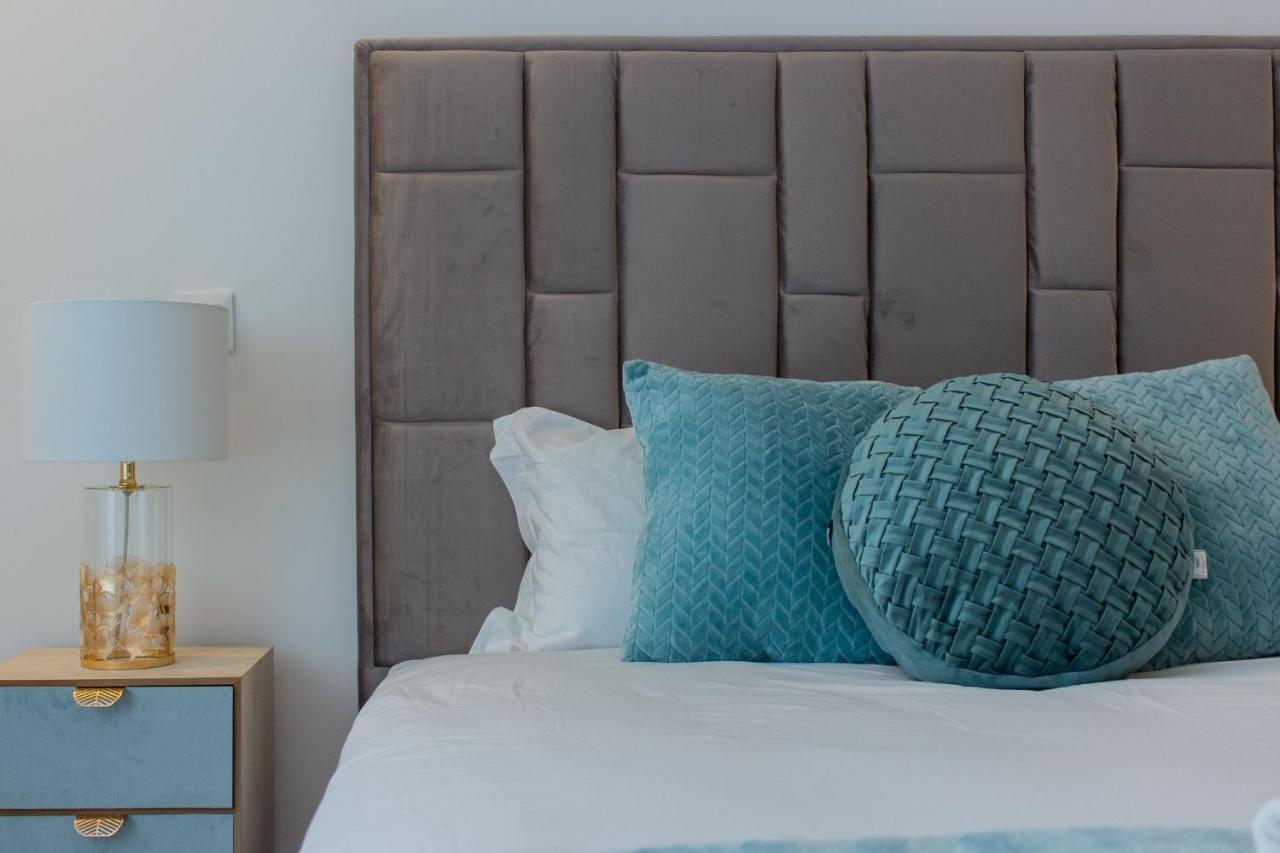 Stunning Apartment W/ Free Parking By Lovelystay Porto Zewnętrze zdjęcie