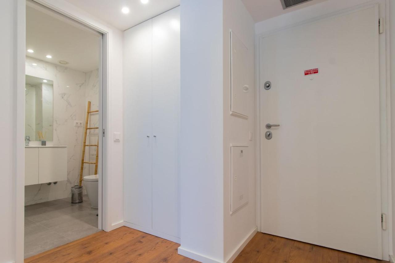 Stunning Apartment W/ Free Parking By Lovelystay Porto Zewnętrze zdjęcie
